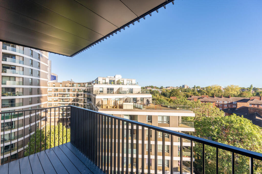 Apartment in London - View 4