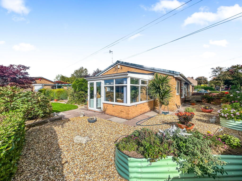 House in Stoke-on-Trent - View 3