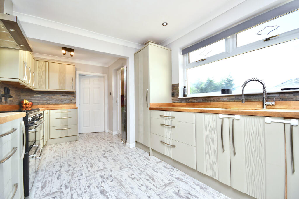 House in Mauchline, East Ayrshire - More