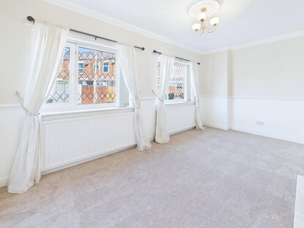 House in Wigan, Greater Manchester - More