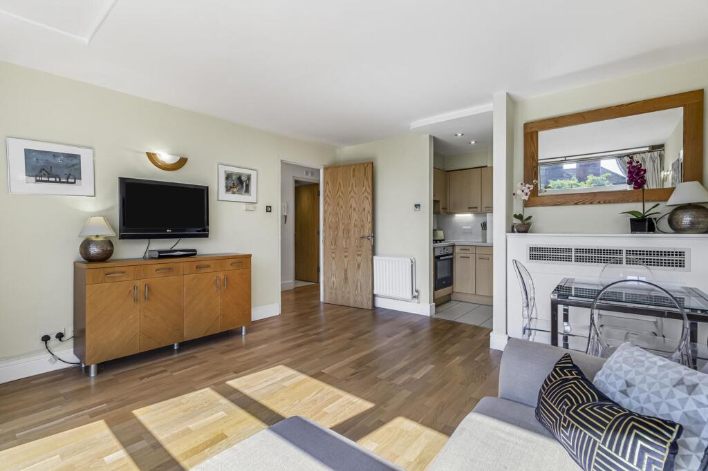 Apartment in London - View 4