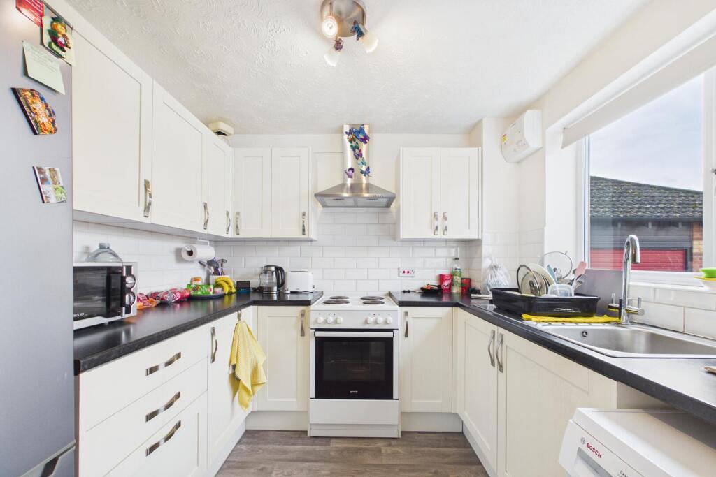 Juniper Close, Thetford photo 2