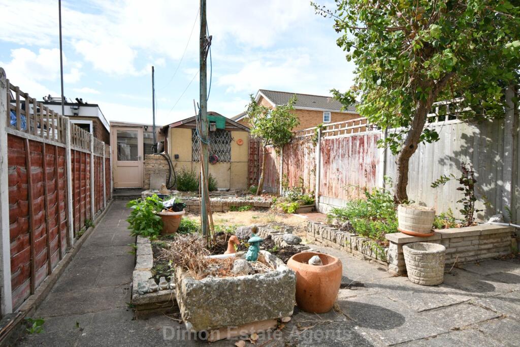 House in Portsmouth - View 4
