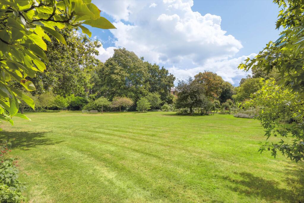 House in London, Kensington - View 5