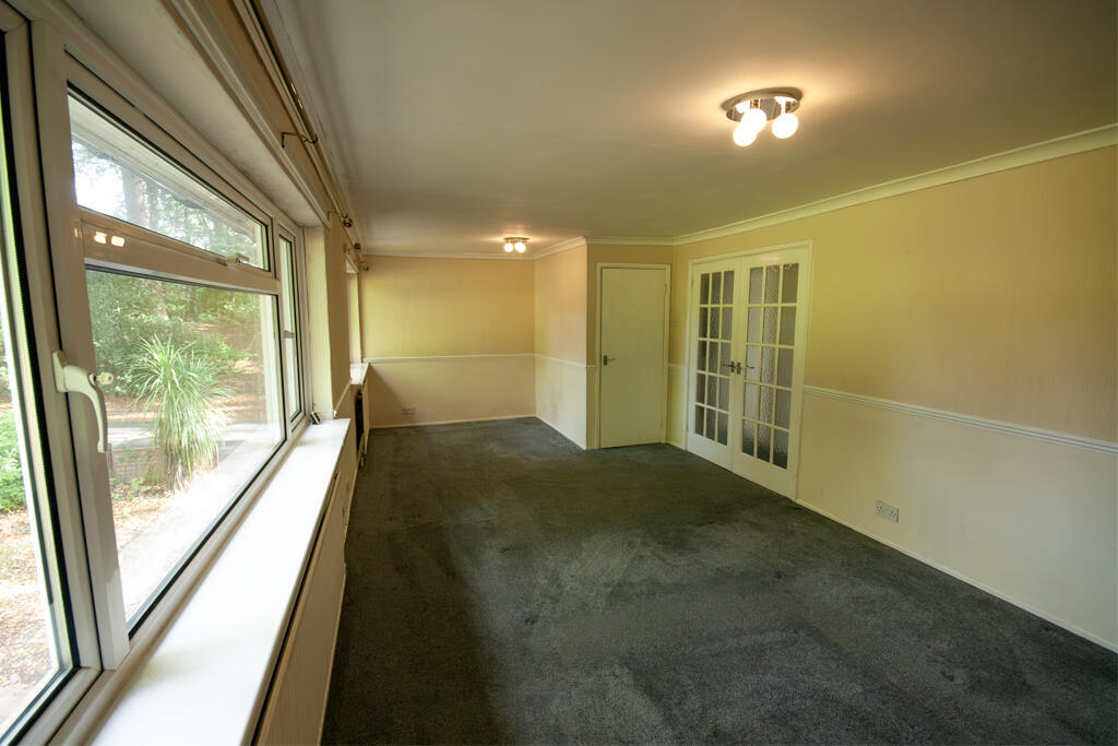 Chaplains Hill, Crowthorne photo 3