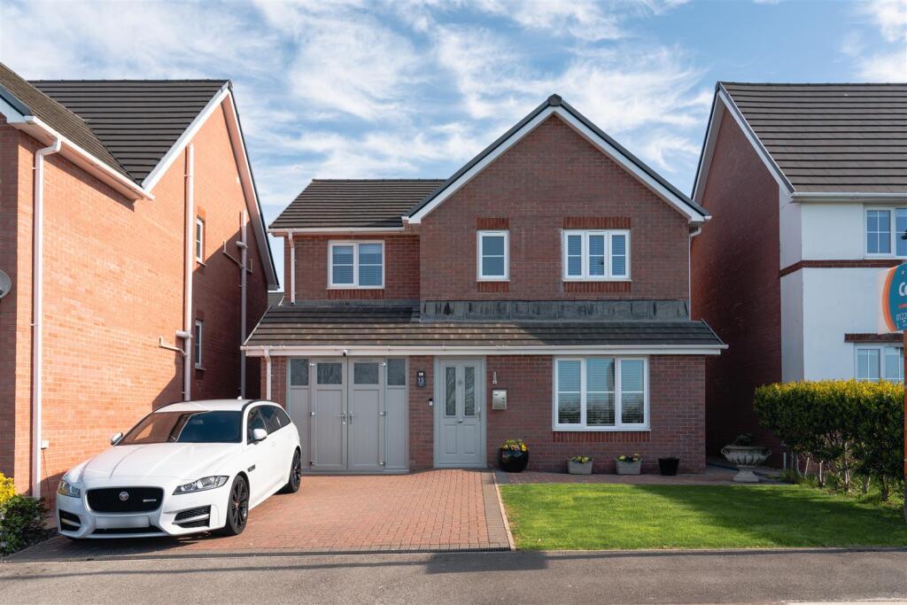 4-bed detached on Tanfield Drive, Barrow-In-Furness, £495,000