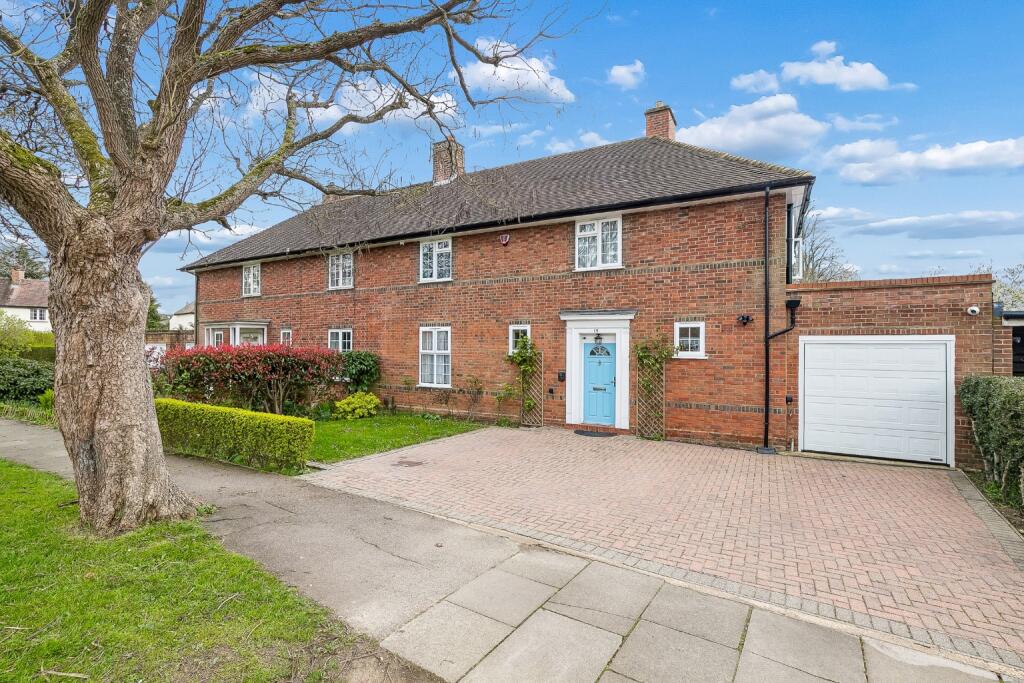 Russellcroft Road, Welwyn Garden City, Hertfordshire, AL8