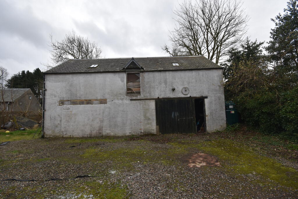 68b Main Street Carnwath photo 2