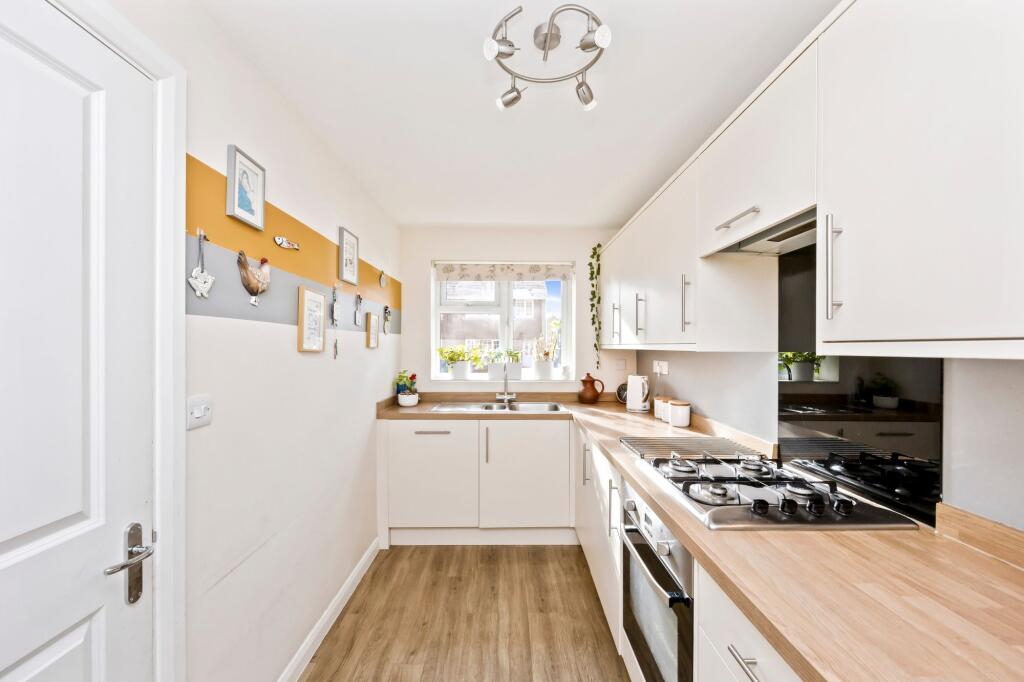 House in Mid Sussex, Worth - View 2