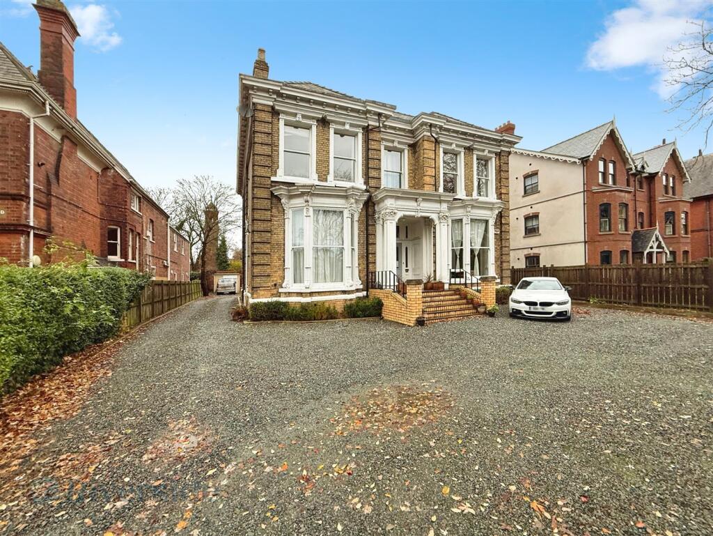 Main image of property: Pearson Park, Hull