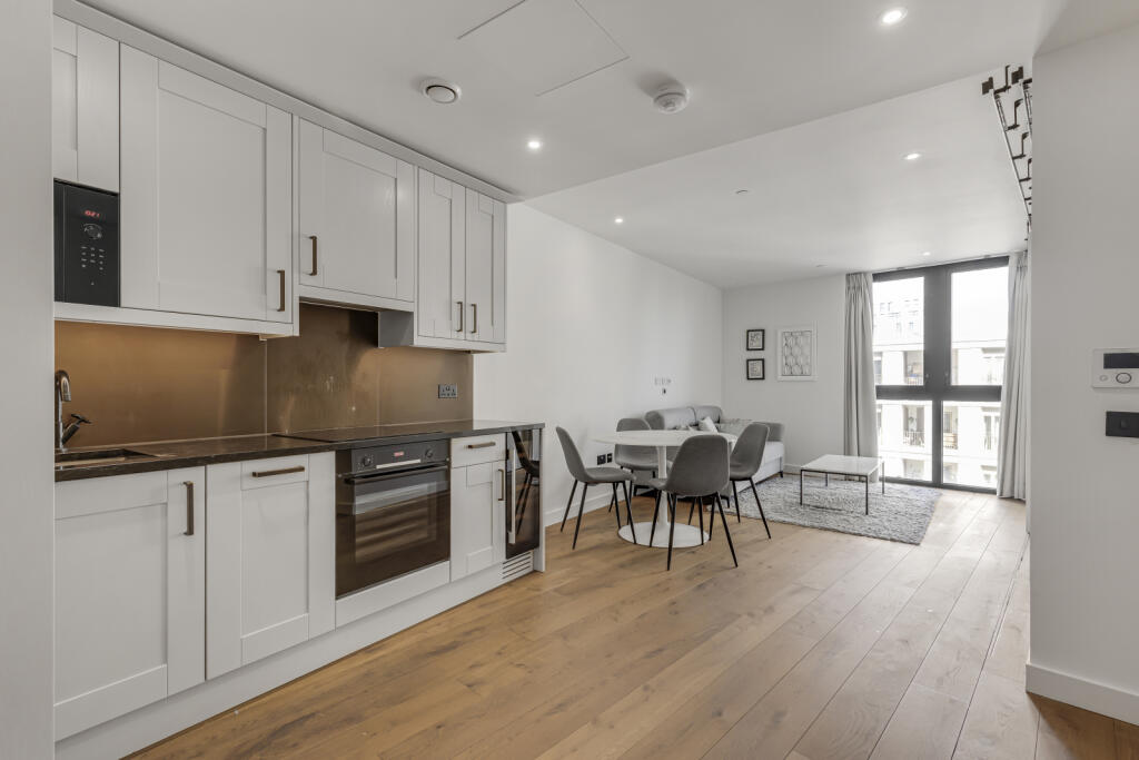 Main image of property: Emery Wharf, E1W