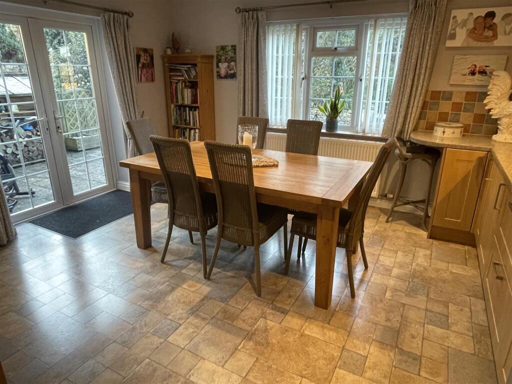 Little Rissington, Cheltenham photo 4