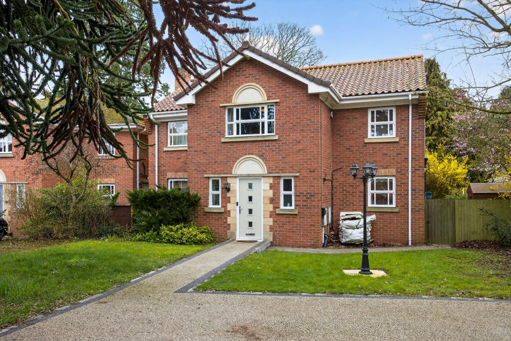 Main image of property: Asfordby Place, Melton Mowbray, LE14