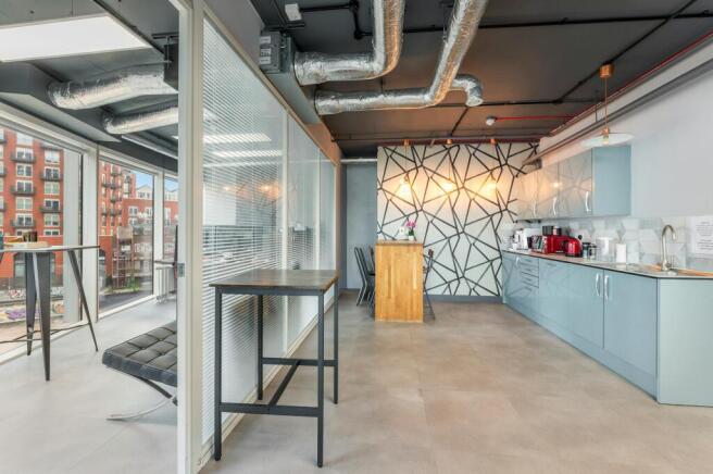 kitchen 4.jpg