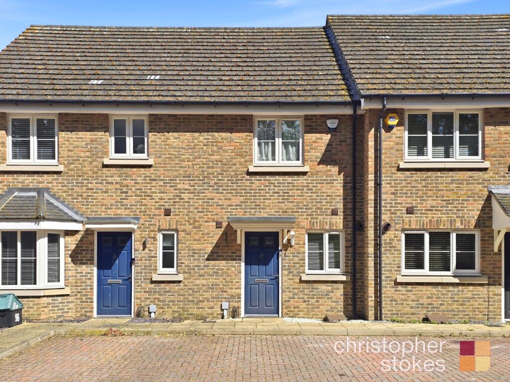 Main image of property: Aldermere Avenue, Cheshunt, Hertfordshire, EN8 0FF