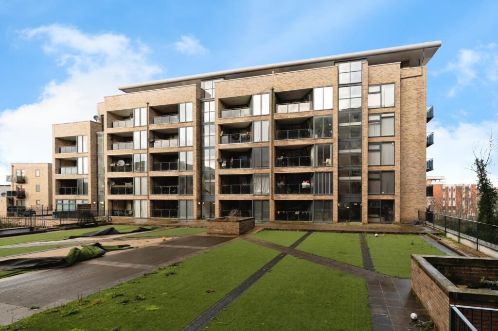 Main image of property: Pullman Square, Grays, Essex, RM17