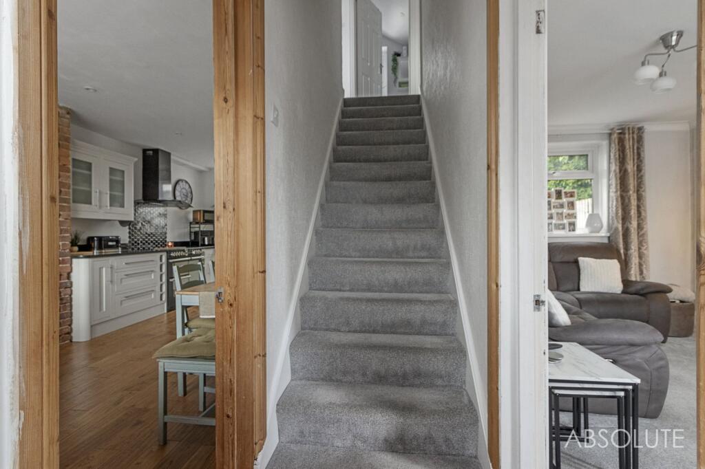 House in Torquay - More