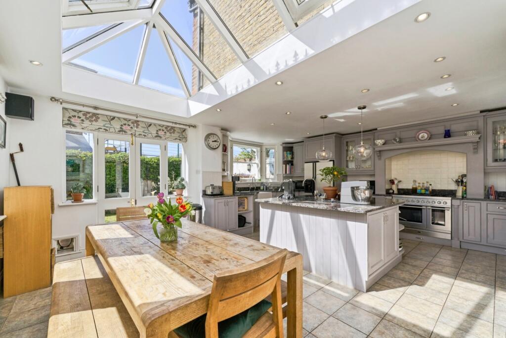 Main image of property: Minerva Road, Kingston upon Thames, KT1