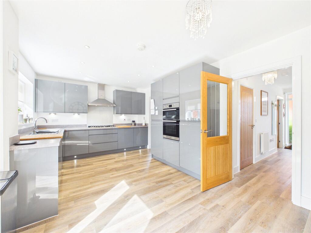 Gennet Grove, Broomhall, Worcester, Worcestershire, WR5 photo 2