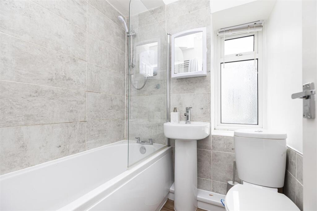 Apartment in Bournemouth - View 2