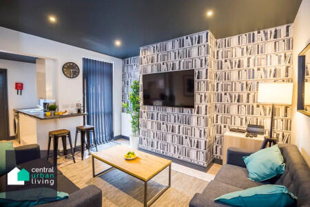 Main image of property: 54 Catherine Street - House Share - JULY 2026