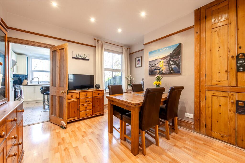 Barton Road, Maidstone, Kent, ME15 photo 4