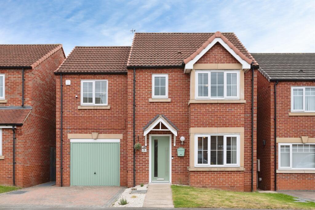 Main image of property: Oxland Drive, Hull