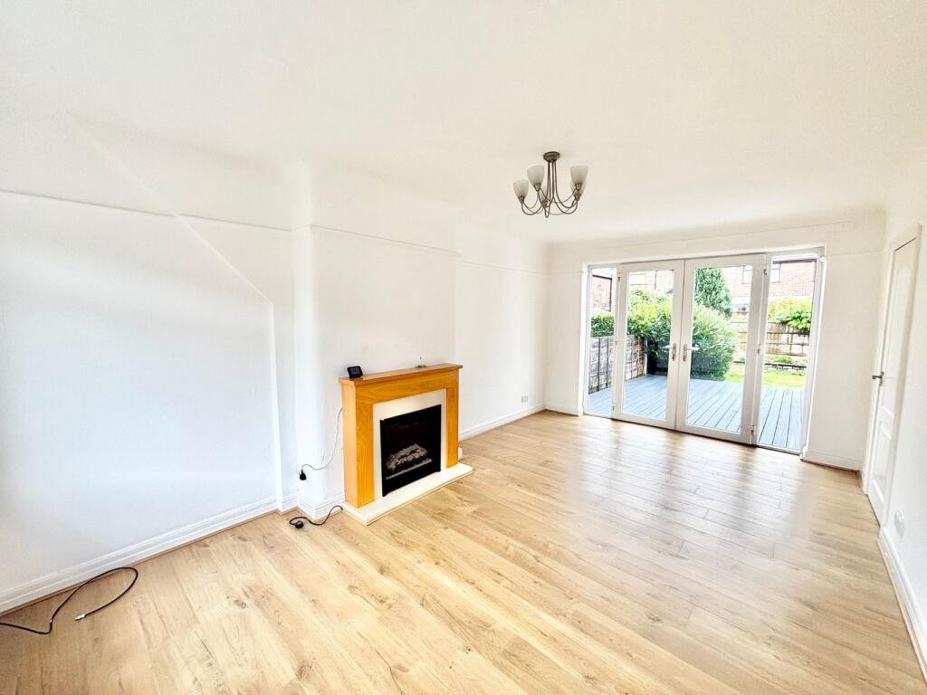 House in Salford, Greater Manchester - View 4