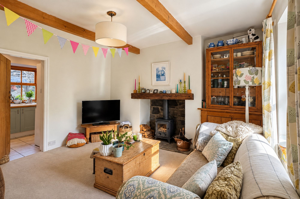 House in High Peak, Primrose Vale, Hayfield - More