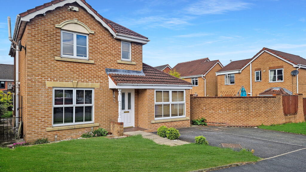 Main image of property: Glenwood Close, Radcliffe M26 1UD