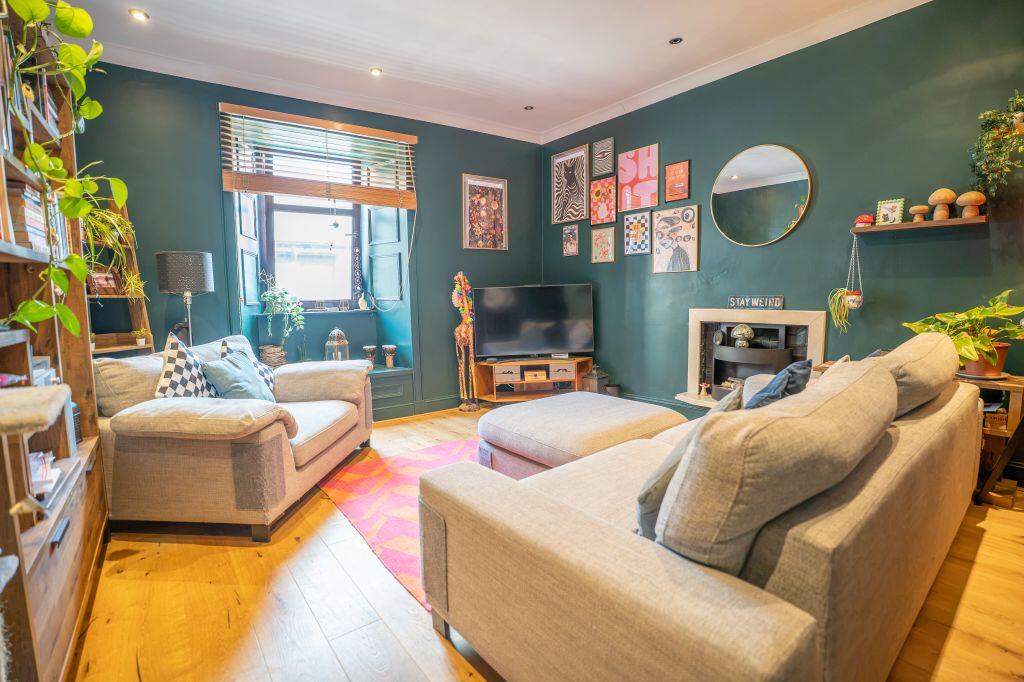 Main image of property: 95 Main Street, West Kilbride, KA23 9AP