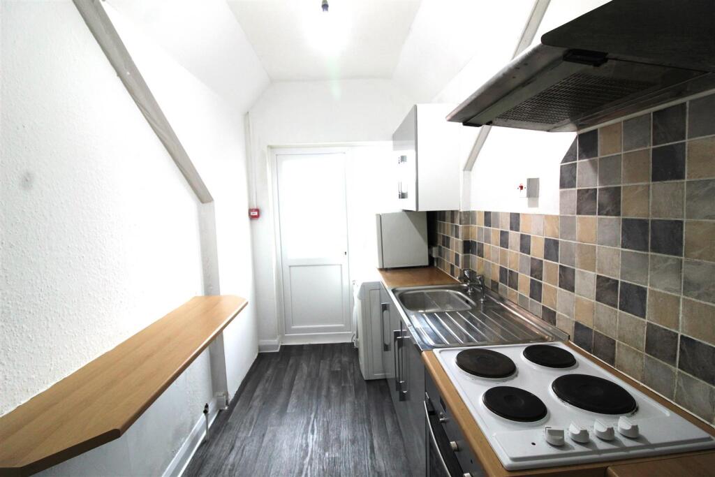 Main image of property: Queens Road, Clarendon Park, Leicester