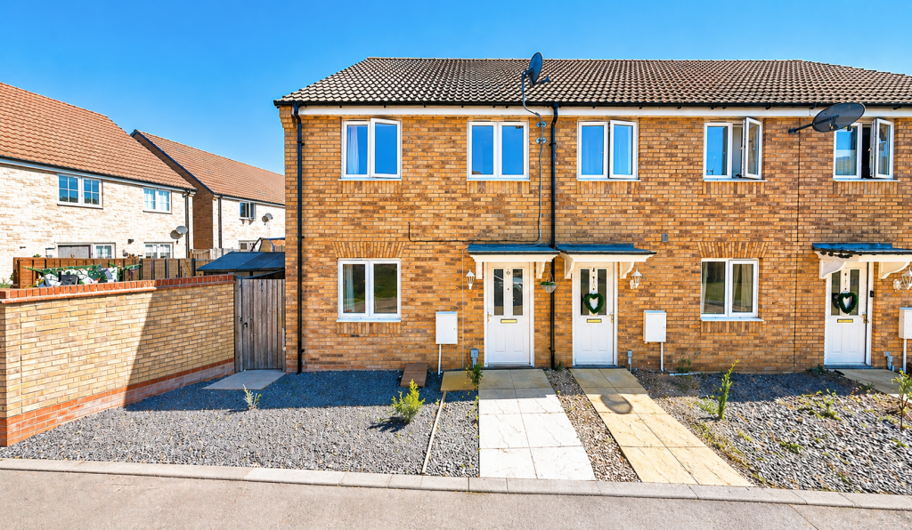 Main image of property: Earl Mews, Market Deeping