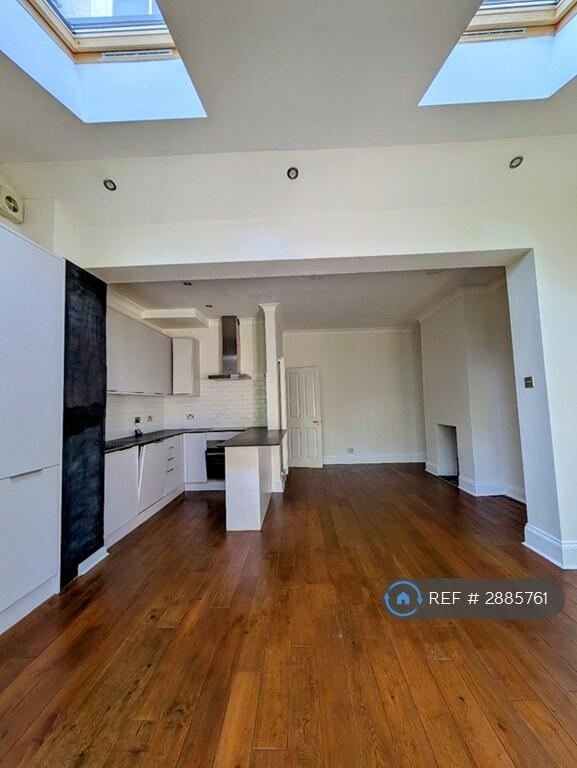 House in London, Merton - View 4