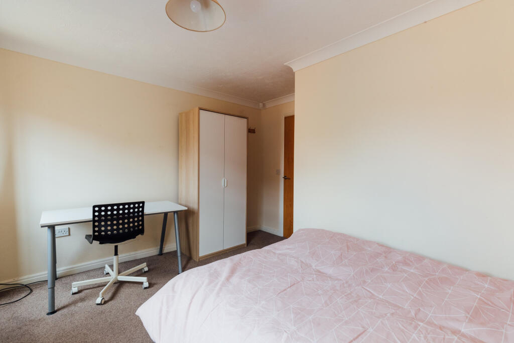 House in Leicester - View 3