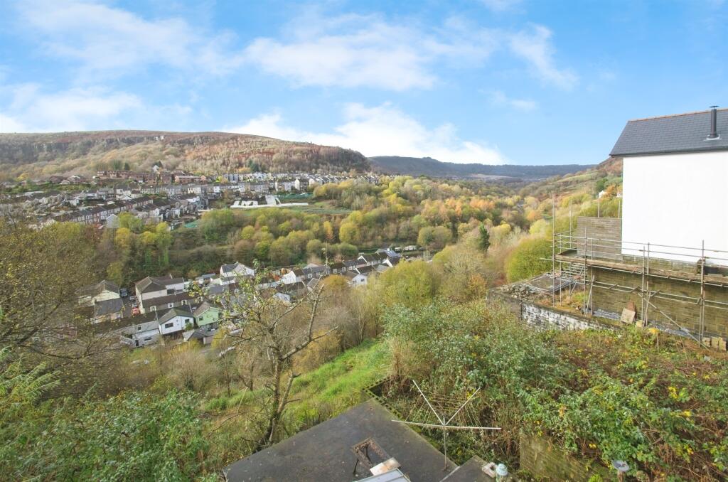 Albert Street, Blaenllechau, Ferndale photo 3