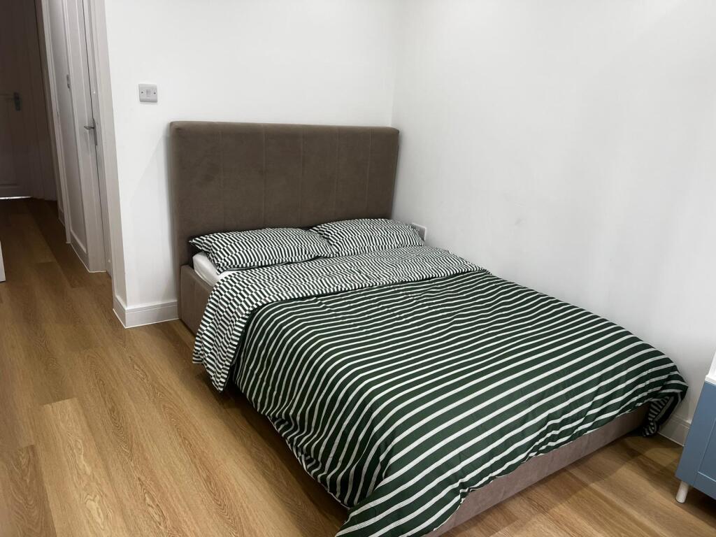 Main image of property: Mount Hill Road, Hanham, Bristol, Gloucestershire