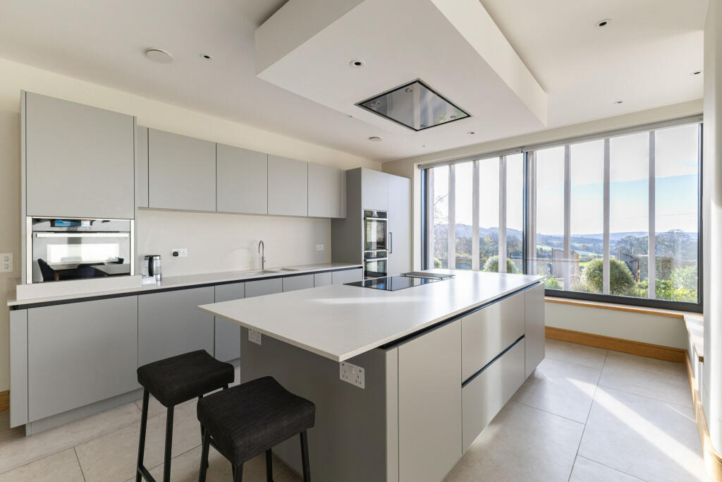 Edge Road, Painswick, Stroud, GL6 photo 4