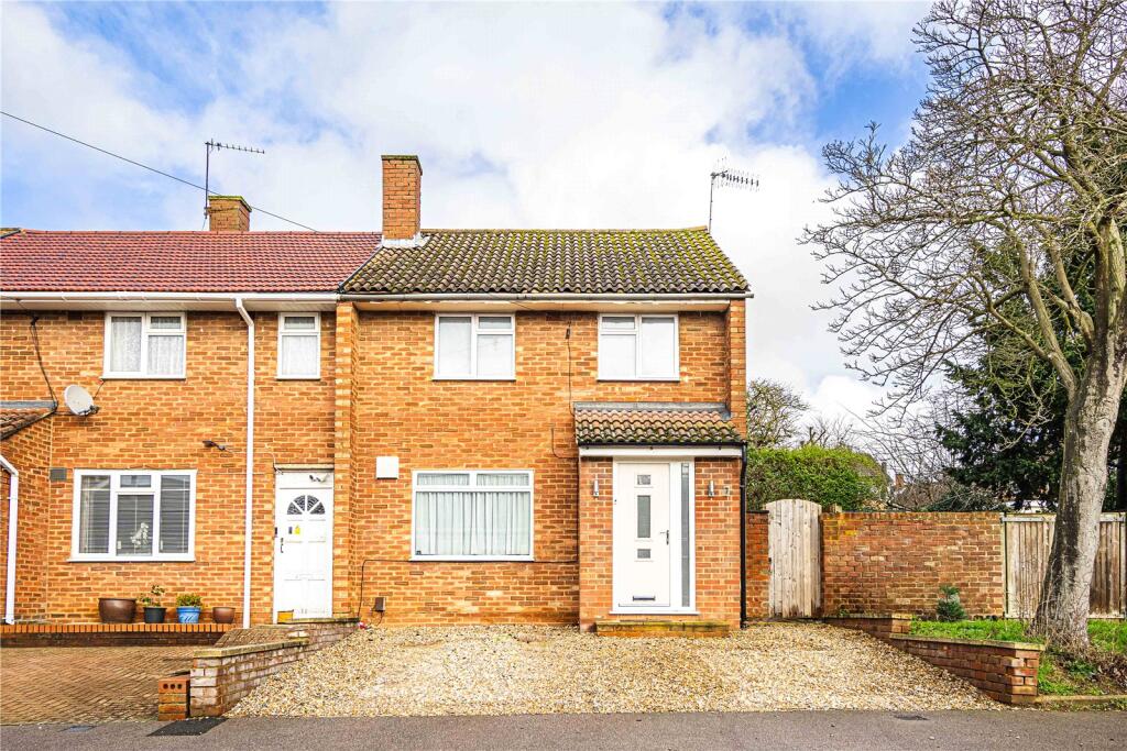 Main image of property: Oak Street, Apsley, Hemel Hempstead, Hertfordshire, HP3
