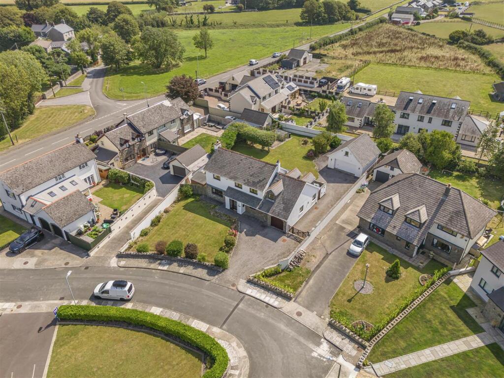 Windmill Close, Wick, Cowbridge photo 2