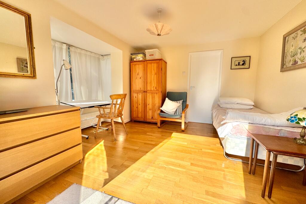 Southcliffe Road, Swanage photo 5