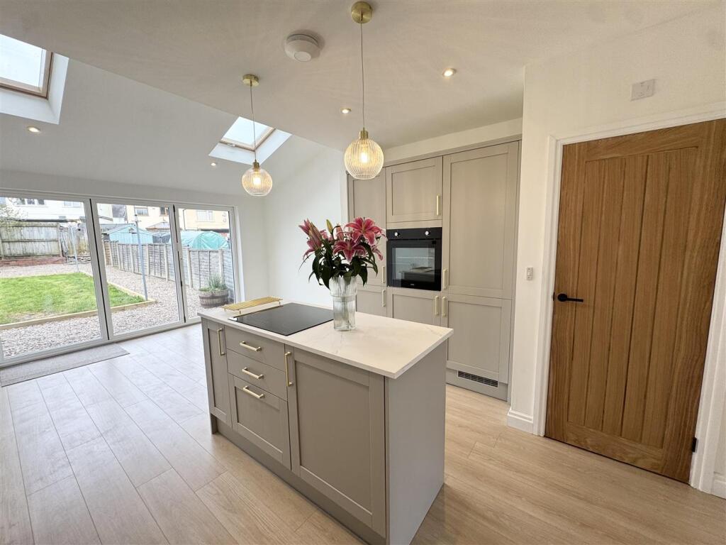 Additional image 12 of Sunbury Road, Halesowen