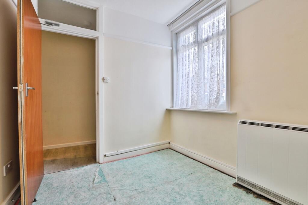 Apartment in Bournemouth - More
