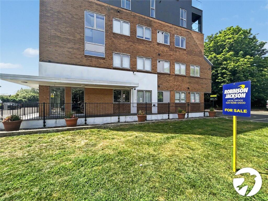 Apartment in London, Foots Cray Estate, North Cray - View 4