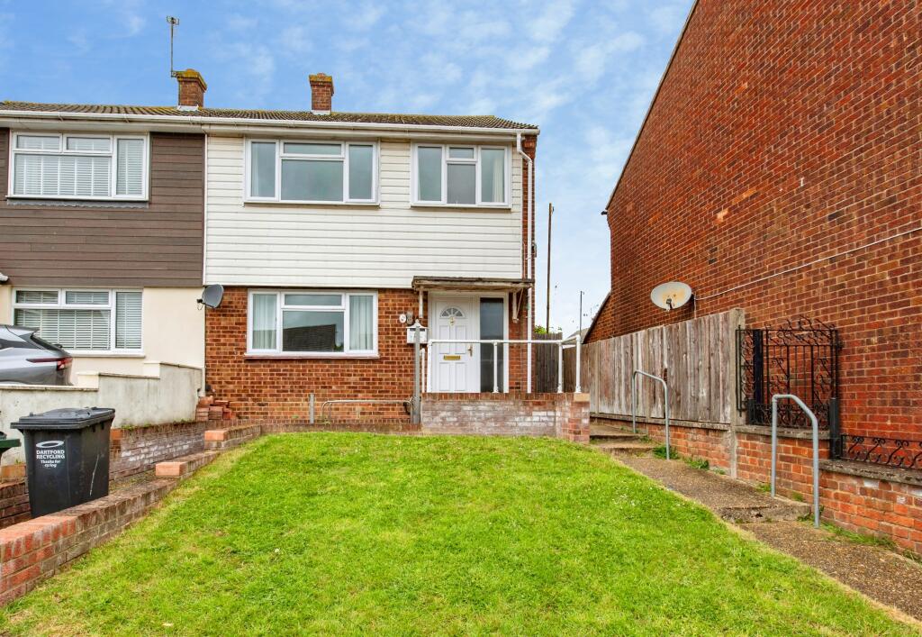 Main image of property: Stonewood, Dartford, DA2