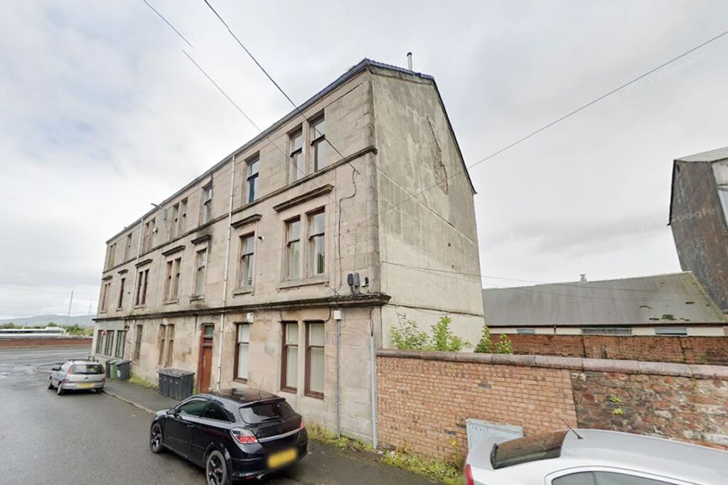 Main image of property: 3, Macdougall Street, 2nd Floor Flat, Greenock, Inverclyde, PA152TG