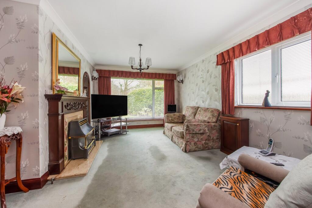 Portsmouth Road, Horndean photo 4