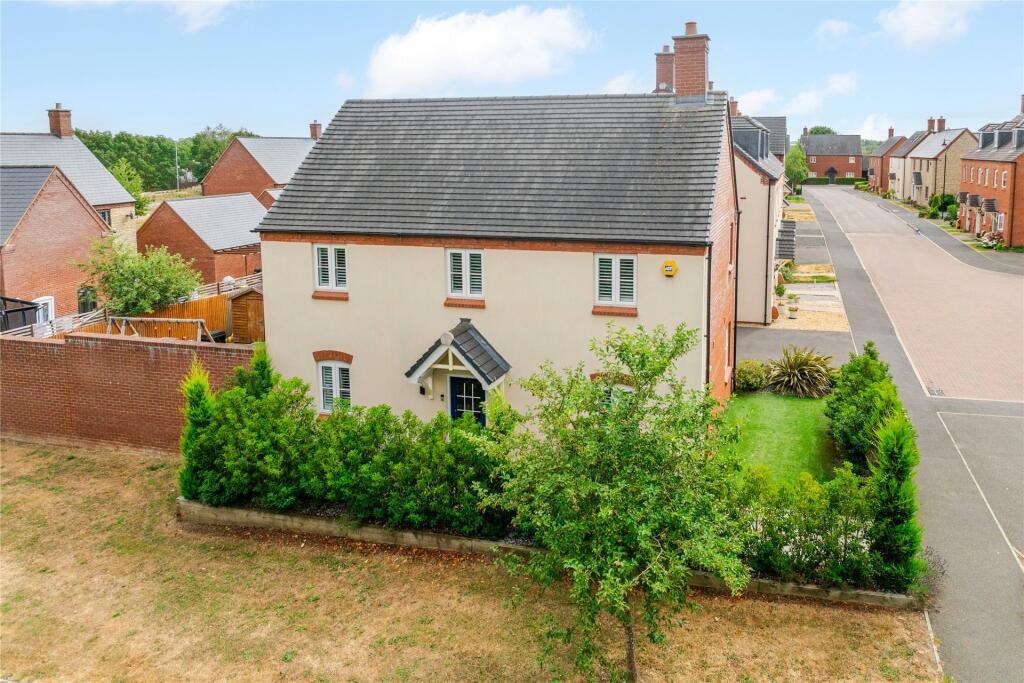 Main image of property: Ratcliffe Close, Old Stratford, Milton Keynes, Northamptonshire, MK19
