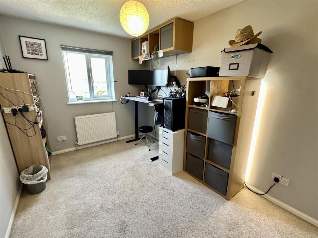 Additional image 18 of Meadow Road, Alcester