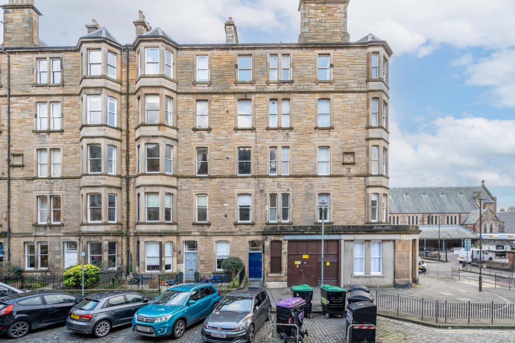 Main image of property: 31 Flat 4 Bruntsfield Avenue, Edinburgh, EH10